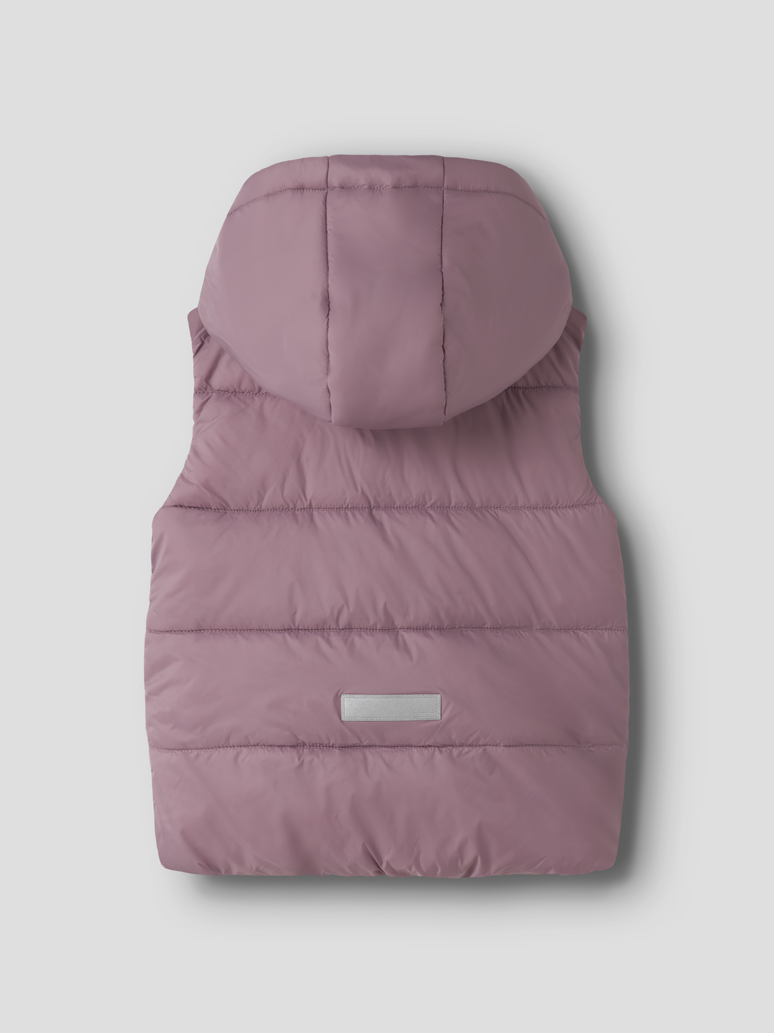 pack_shot-back